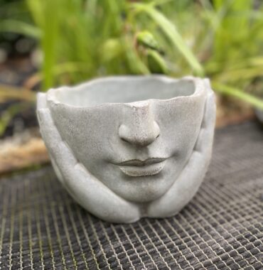 Blumentopf-Teresa - Hände - Zement Pflanztopf - Gartendeko