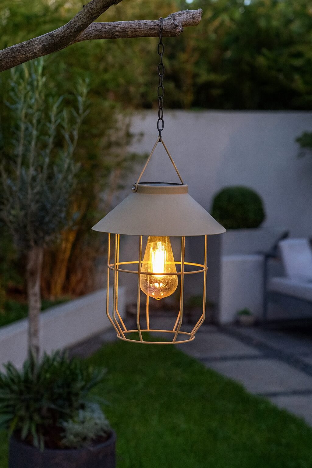 Metal solar lantern - solar hanging lantern - garden lantern weatherproof - outdoor lighting with rechargeable battery - Image 2