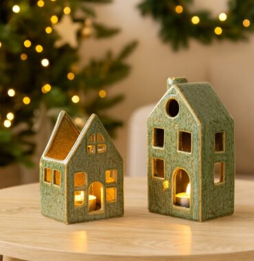 Teelichthaus, Haus für Teelichter - Lichthaus Weihnachten - Keramik Haus grün - 2 Größen